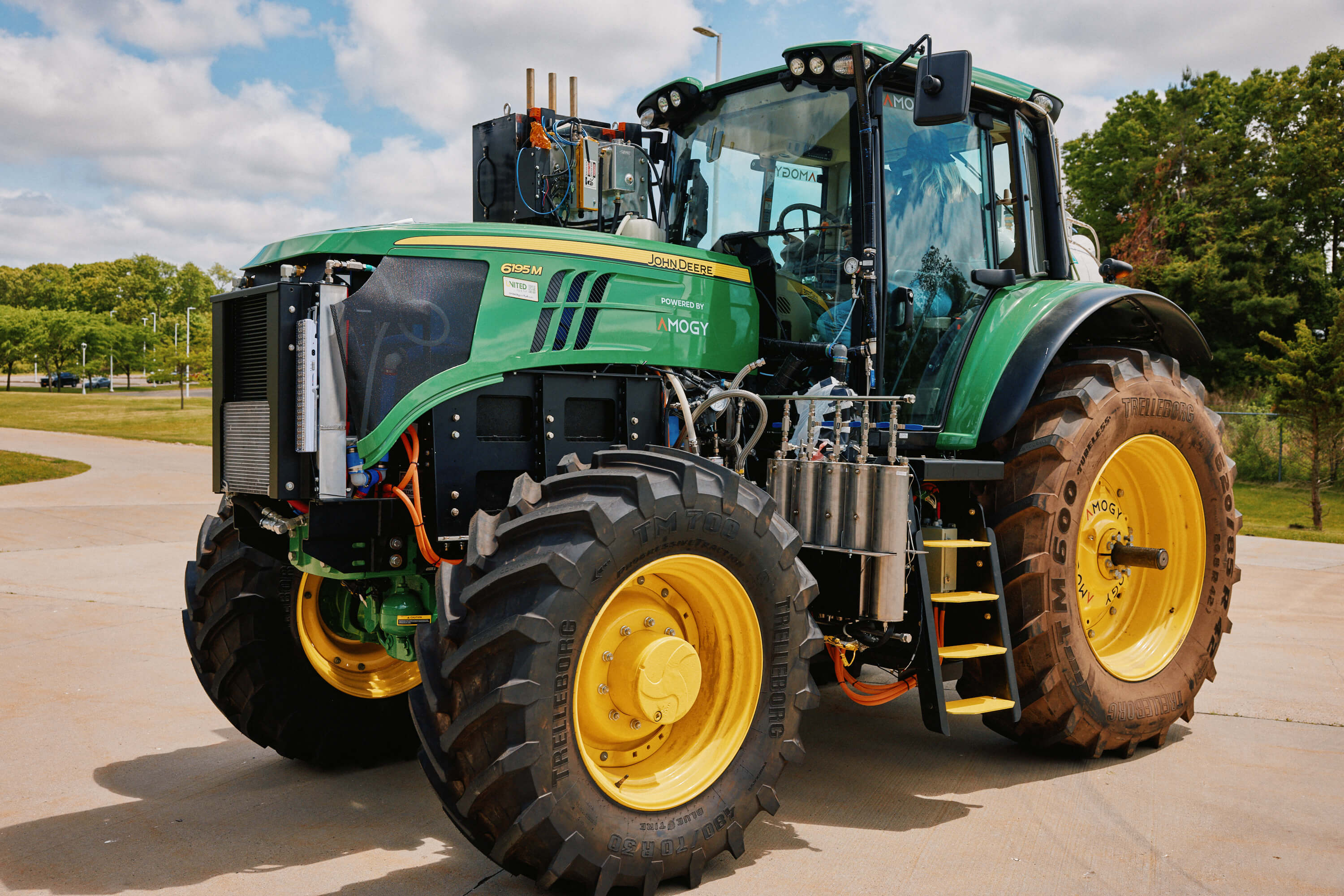 Tractor